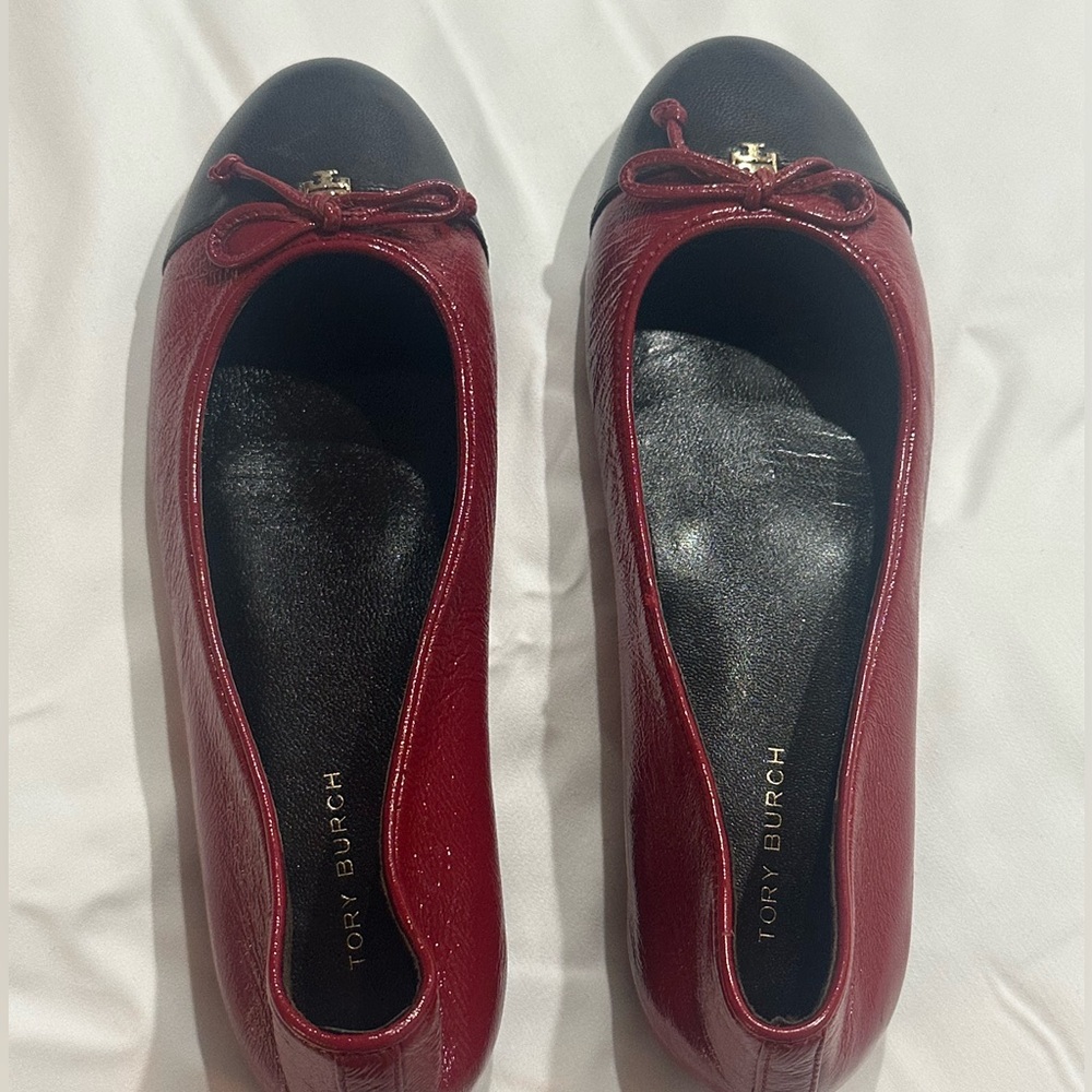 New Tory Burch Red and Black Women's Flats - Size 5M